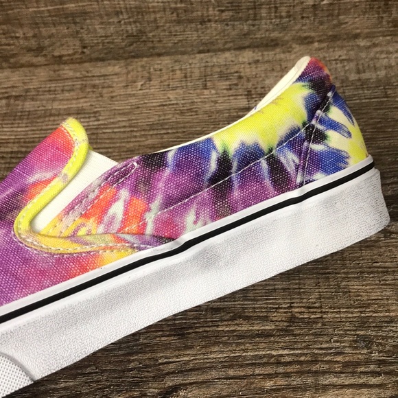 VANS CLASSIC SLIP ON BRAND NEW - Picture 5 of 16